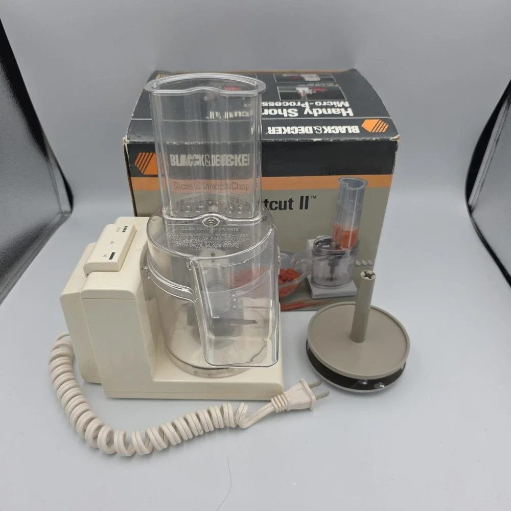 Black & Decker Handy Short Cut II Micro-Processor HMP60